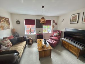 Lounge- click for photo gallery